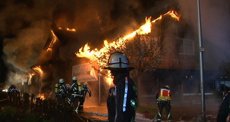 Großbrand in Nordhessen zerstört Modellbaugeschäft
