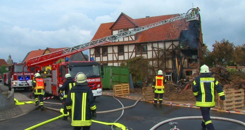 Nach einer Woche – Brandruine brannte erneut in Balhorn