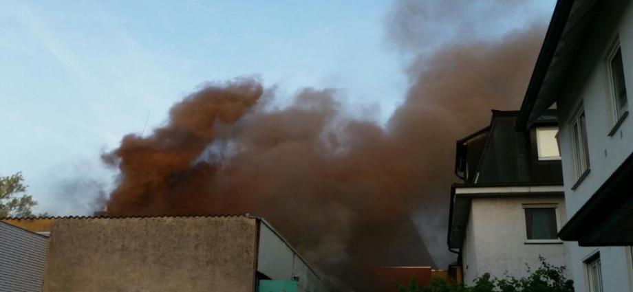 Bettenhausen: Großbrand – Dicke Rauchwolken über Kassel