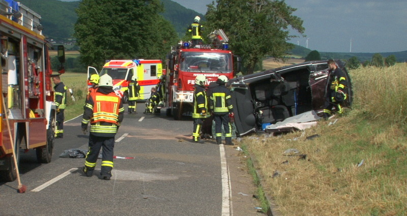 5 Verletzte nach Unfall bei Zierenberg – Hund unverletzt