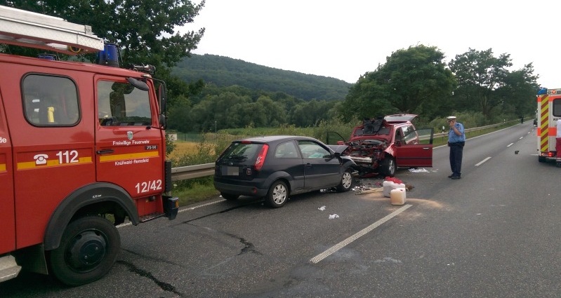 B323: Tödlicher Unfall bei Remsfeld