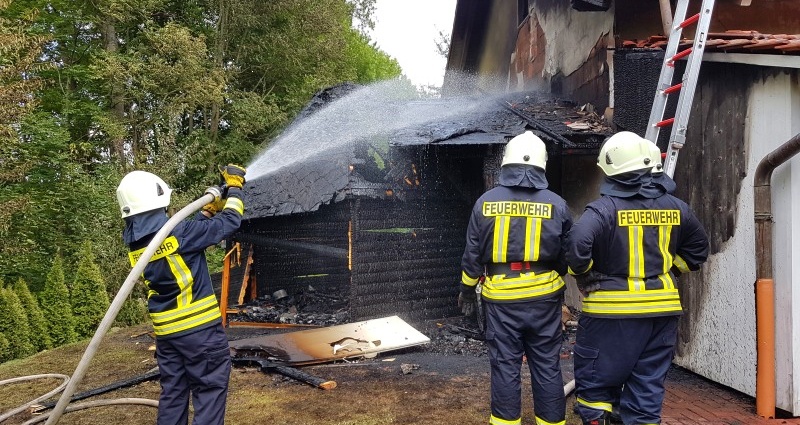 Hoher Sachschaden nach Saunabrand in Bad Emstal
