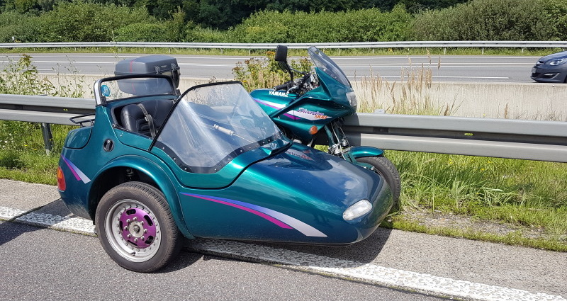 Tödlicher Unfall mit Motorrad und Beiwagen