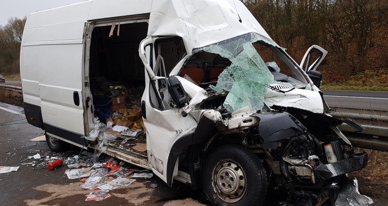 Fahrer kommt bei Unfall auf A44 ums Leben