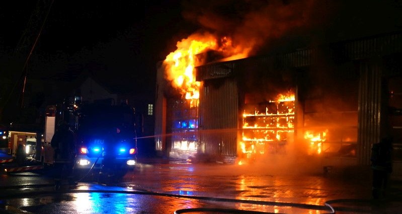 Großbrand in einer Spedition in Wrexen