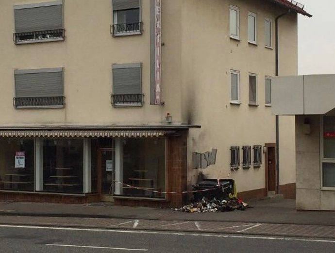 Mülltonnenbrand: Feuerwehr konnte schlimmeres verhindern