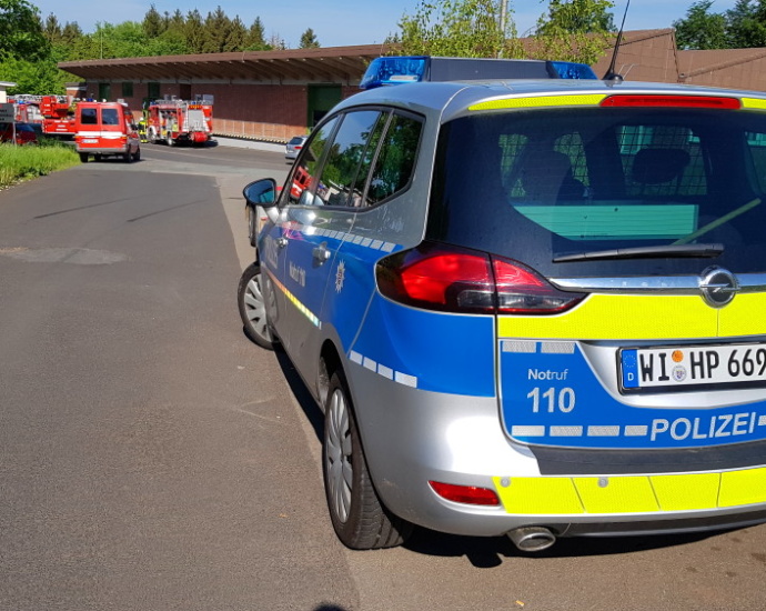 WOH: Maschine brannte in Halle – Zwei Verletzte