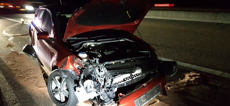 A7: Unfall mit PKW und LKW – 25-jährige schwer verletzt