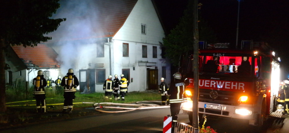 Friedrichsfeld: Brand in einer ehemaligen Gaststätte