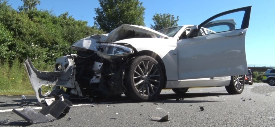 Motorradfahrer kam ums Leben bei Unfall nahe Röddenau