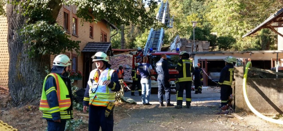Gasexplosion in Wohnhaus im Schwalm Eder Kreis (Video)