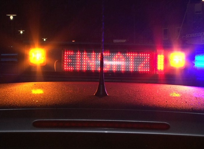 KS: Feuerwehr zieht leblosen Mann aus Fulda
