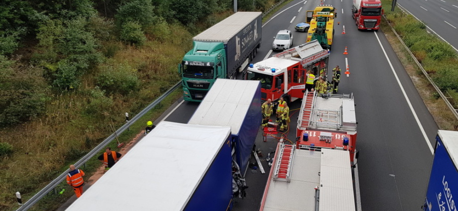 A7: Tödlicher LKW-Unfall in Höhe Hann. Münden (Video)