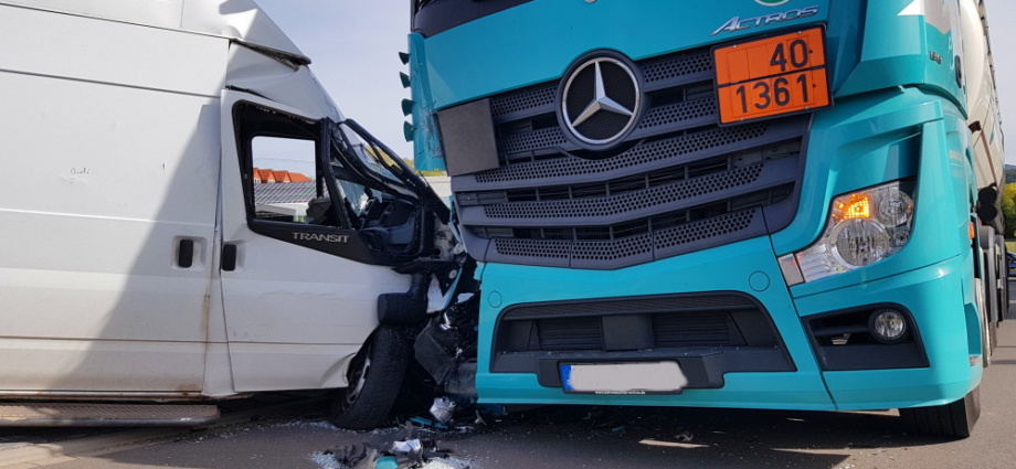 WOH: Schwerer Unfall auf Umleitungsstrecke