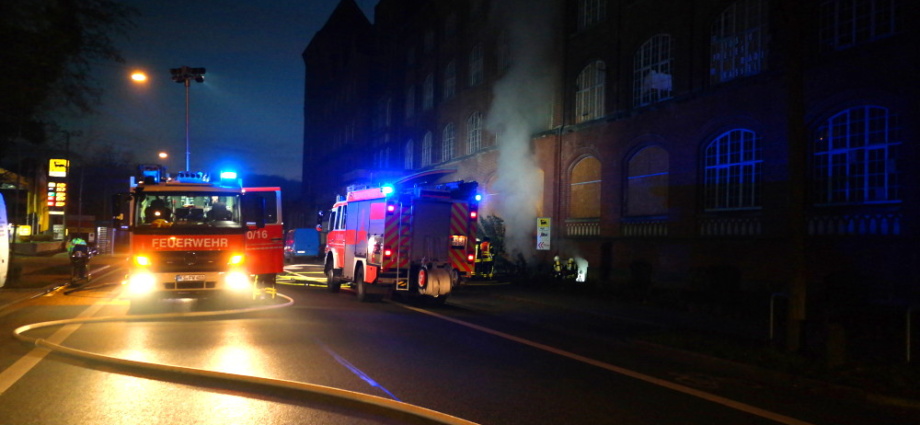 KS: Kellerbrand im Salzmann Gebäude