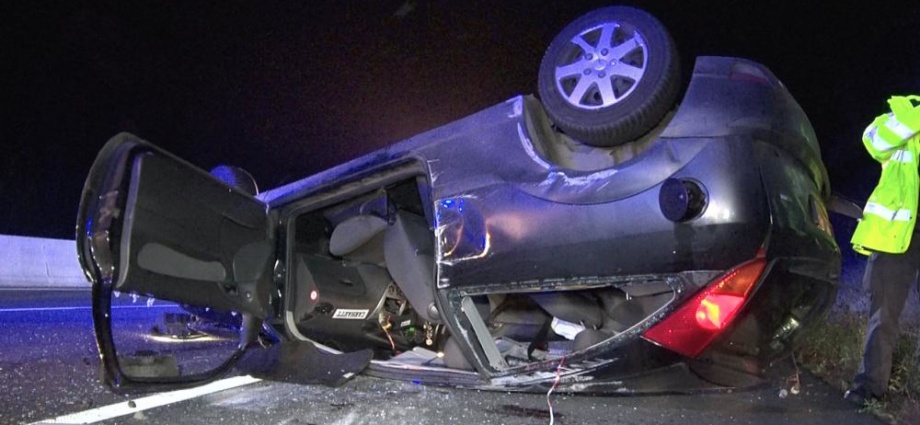Schwerverletzte nach überschlag auf A49