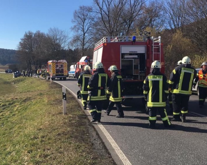 Tödlicher Unfall auf B3 (Video)