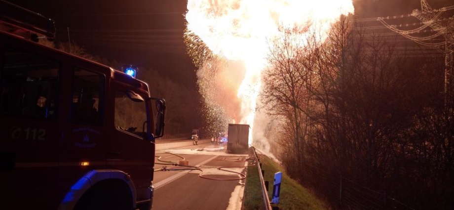 Flammeninferno auf der A4