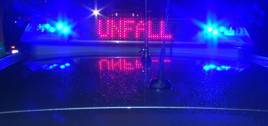 KS: Frontalzusammenstoß auf B83 – Fahrer lebensgefährlich verletzt
