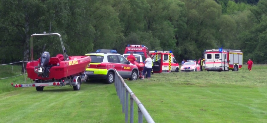 Kanuunfall auf der Fulda bei Melsungen