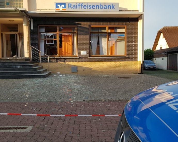 Geldautomat in Hertingshausen gesprengt