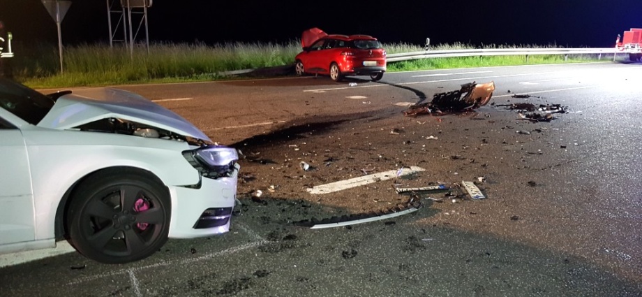 B485: Fünf Schwerverletzte nach Unfall bei Bad Wildungen (Video)