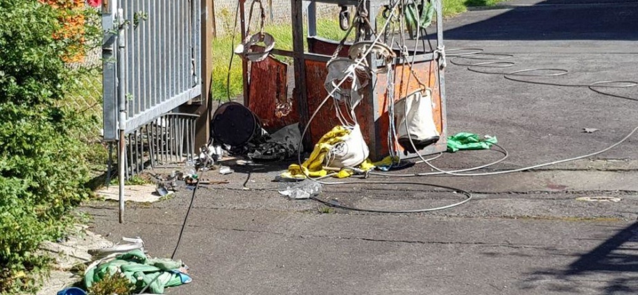 Absturz einer Wartungsgondel – Drei Tote (Video)