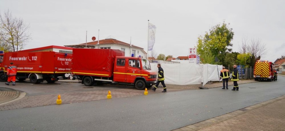 Bad Arolsen: Spaziergängerin findet Leiche auf KFZ Parkplatz (Video)