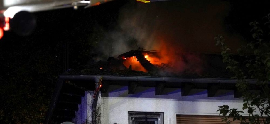 Dachstuhlbrand in Elmshagen (VIDEO)