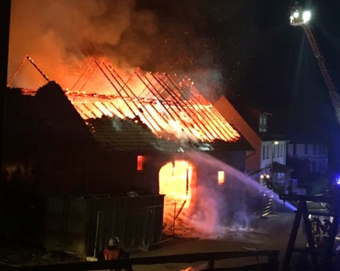 Scheune stand in Viesebeck in Vollbrand