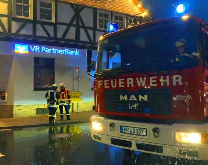 Gudensberg: Kellerbrand in der VR-Bank
