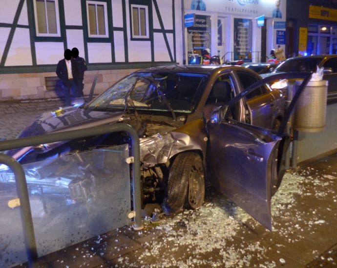 KS: Schwerer Unfall auf der Frankfurter Straße