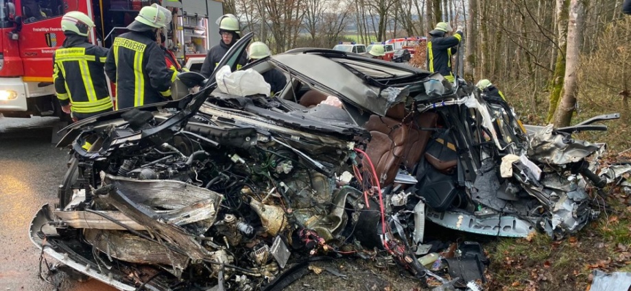 Tödlicher Unfall bei Somplar – PKW gegen Linienbus
