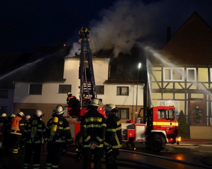 Nach Wohnhausbrand – Ursache weiterhin unklar