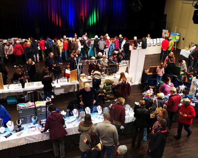 HANDGEMACHT! – Kreativmarkt in der Stadthalle Baunatal