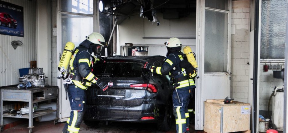Hoher Sachschaden bei Werkstattbrand in Kleinenglis