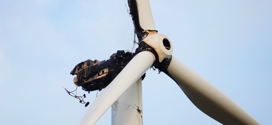 Windrad brannte bei Guxhagen (Video)