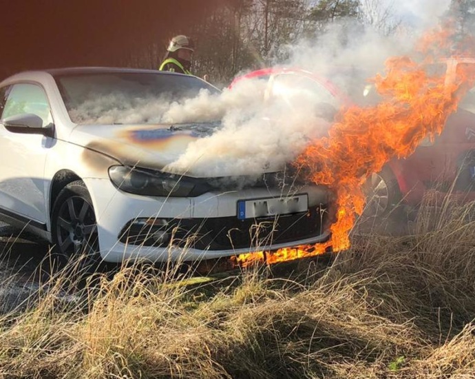 WOH: Scirocco brannte auf Krankenhaus Parkplatz