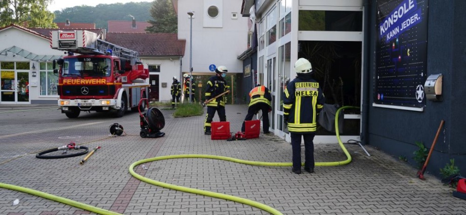 Helsa: Nach dem Brand in der Lasertag Arena – Polizei geht von Brandstiftung aus