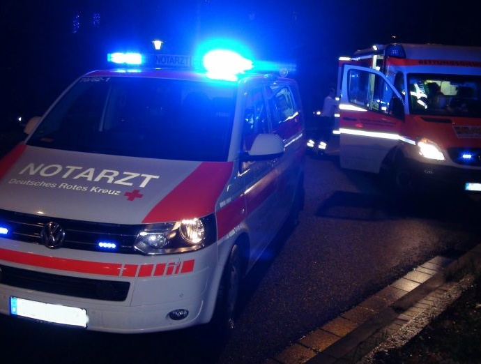 Westhessen: Drei Jugendliche kommen bei Unfall ums Leben – Fahrer schwer verletzt