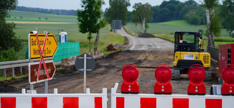 Landstraße zwischen Volkmarsen und Bad Arolsen bis November dicht