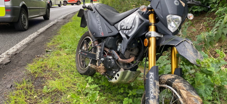 17-jähriger mit Krad verunfallt – Hubschrauber im Einsatz