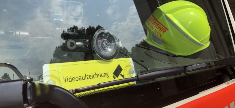 Hilfsfrist – Feuerwehr filmt Verkehrssituation bei Einsatzfahrten