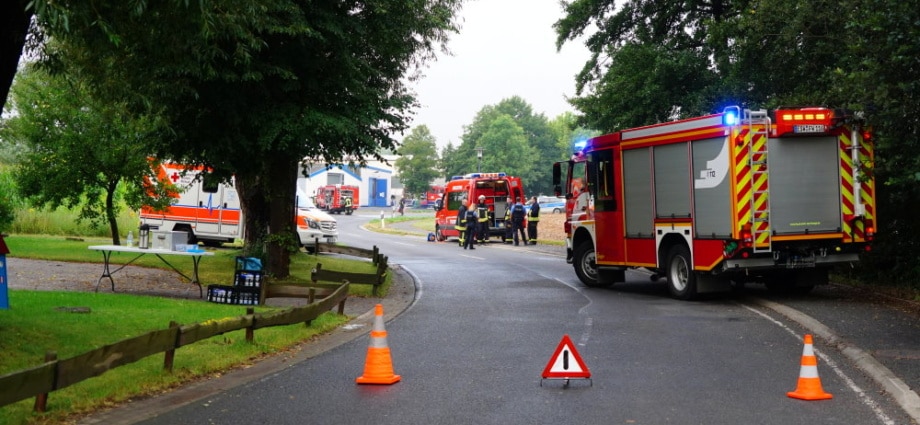 Brandstiftung? Produktionshalle brannte in Oberhone