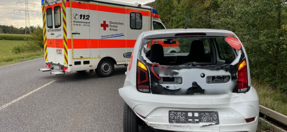 Drei Verletzte nach Auffahrunfall bei Borken