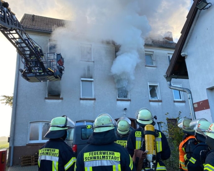 Brand in Hephata-Einrichtung – Zimmerbrand zerstört Wohnhaus
