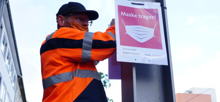 Maskenpflicht – Stadt Kassel hängt hunderte Schilder auf