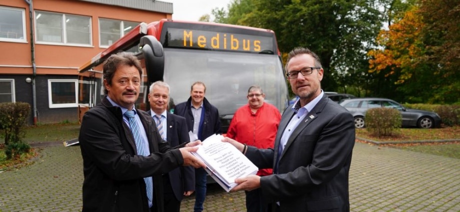 3166 Unterschriften – Medibus soll bleiben