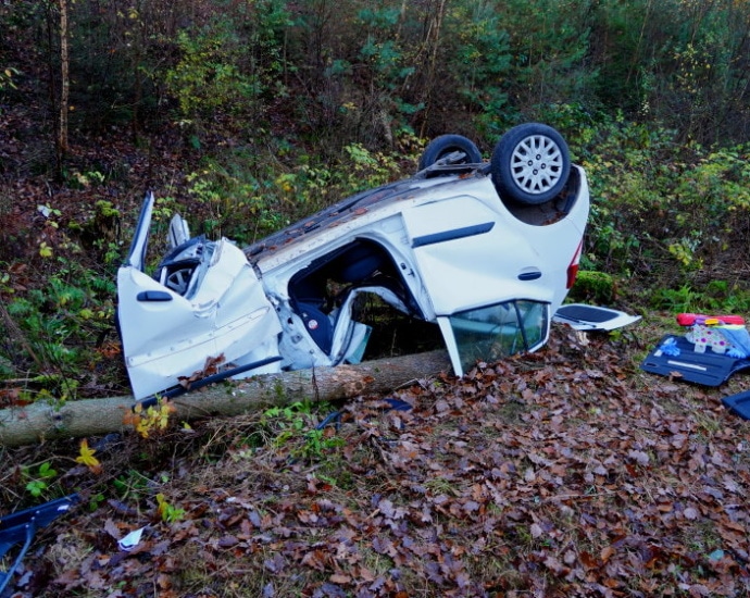 WOH: 19-Jährige bei Unfall auf B251 tödlich verletzt