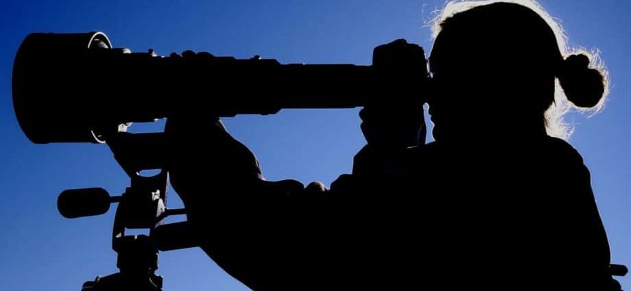 Planespotter: Fotoausrüstung mit Maschinenpistole verwechselt – Großeinsatz am Frankfurter Flughafen